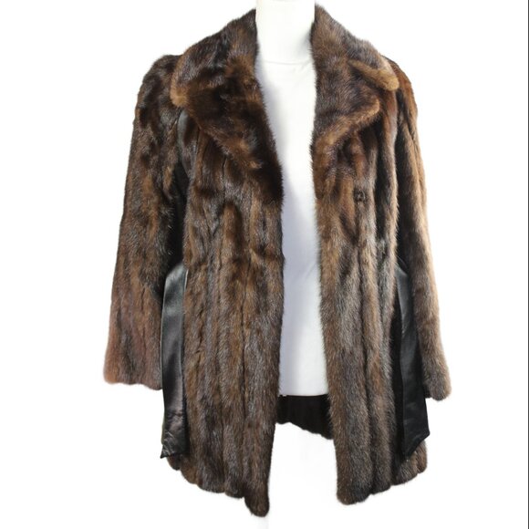 Mahogany Mink Stroller with Leather Accent Panels, Size Sm/Med - Picture 10 of 12